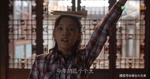 一线吃瓜娱乐圈作者海底见月,揭秘娱乐圈一线吃瓜背后的真相